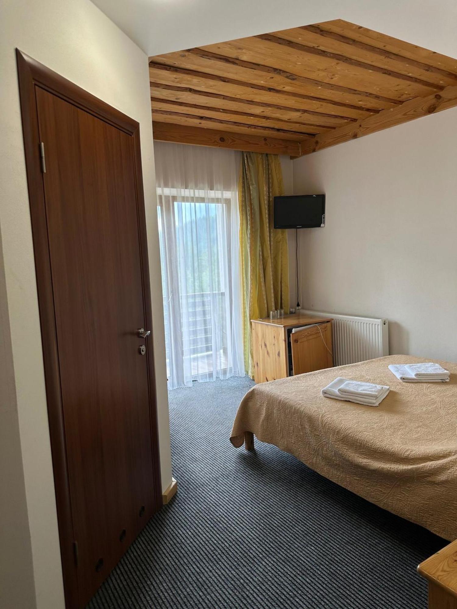 Біля Витягу Slavske Kamer foto