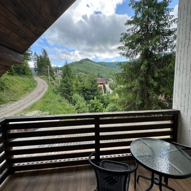 Біля Витягу Slavske Kamer foto